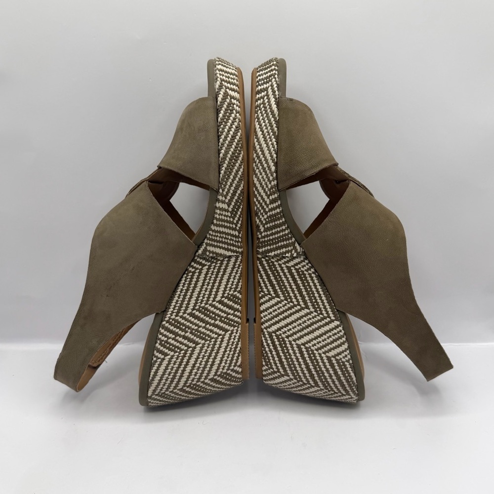 HUSH PUPPIES Griffon Slingback Wedge Sandal Olive Green 11M Platform, Leather - Picture 5 of 8